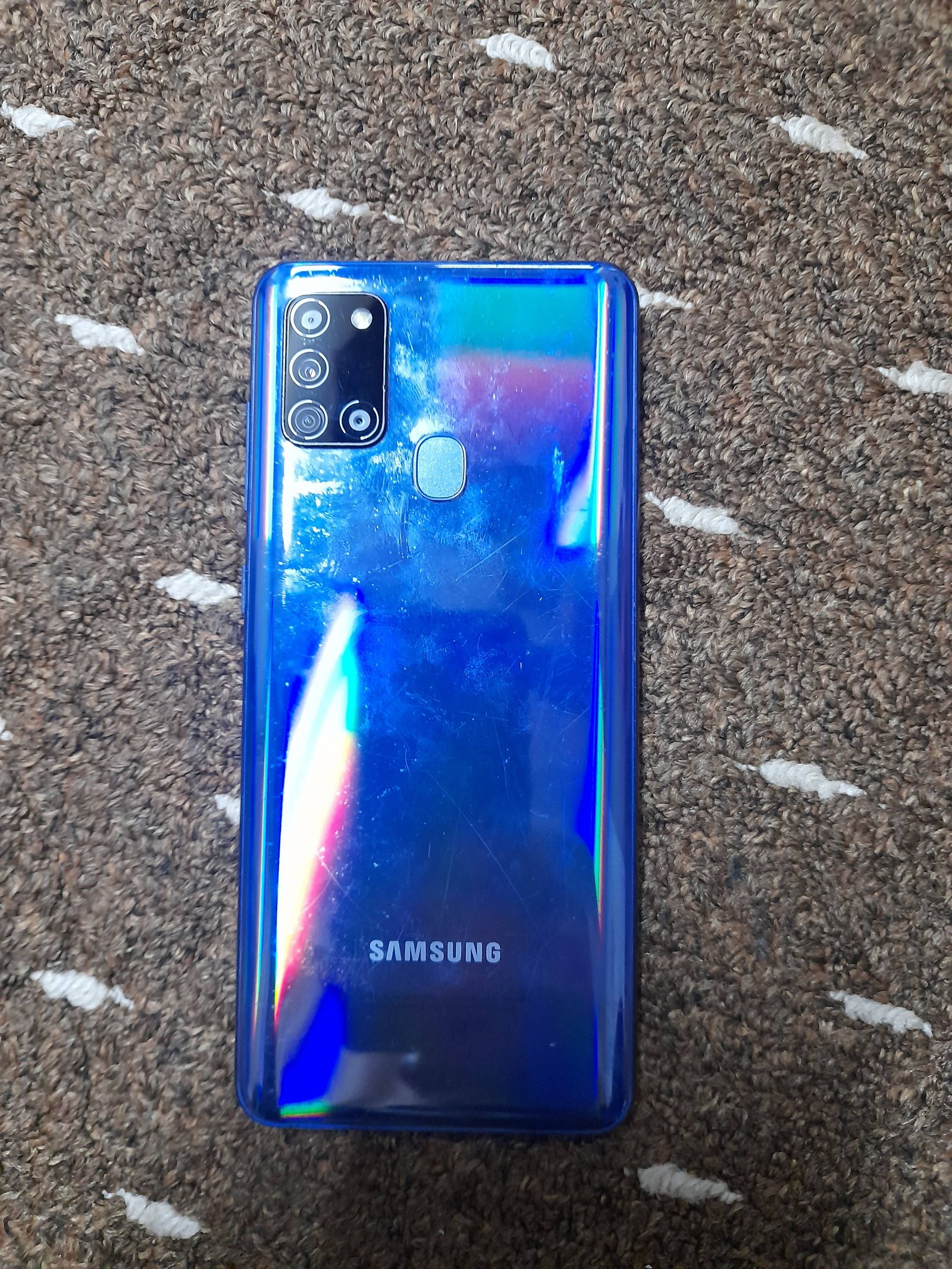 جوال سامسونج نظيف جدا