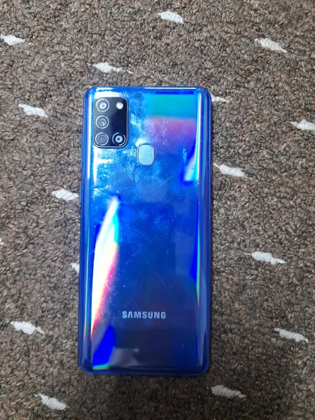 جوال سامسونج نظيف جدا